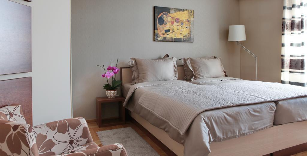 Garni Hotel Tema Nova Cacak Bagian luar foto
