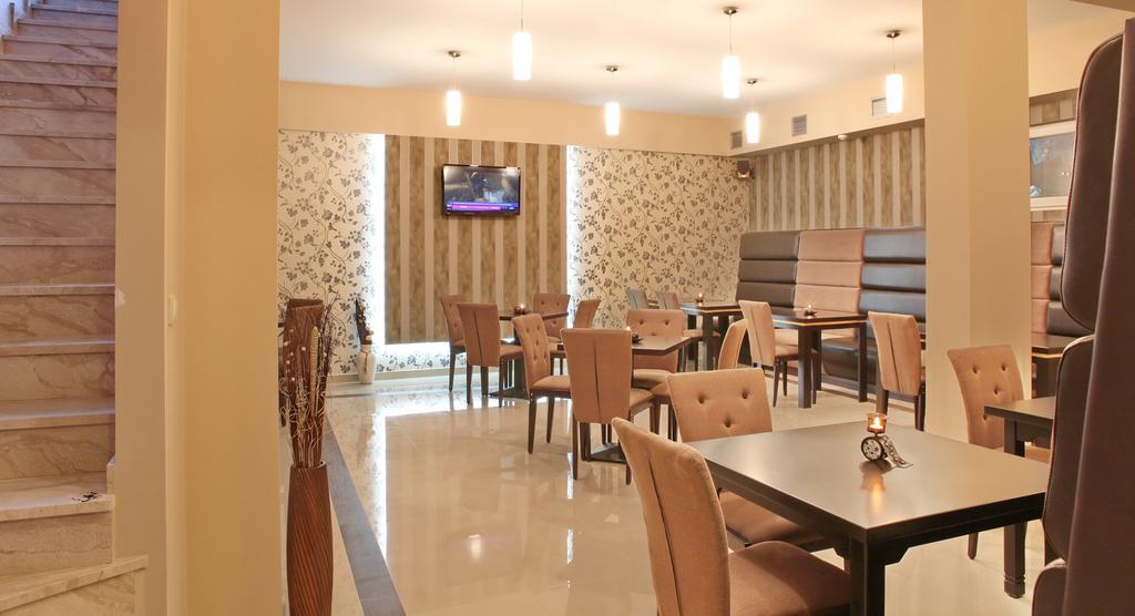Garni Hotel Tema Nova Cacak Bagian luar foto