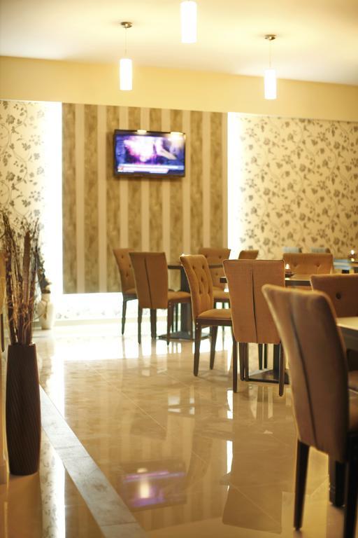 Garni Hotel Tema Nova Cacak Bagian luar foto